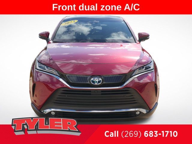 Used 2023 Toyota Venza Limited AWD/4WD image 2