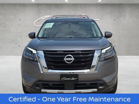 Certified 2025 Nissan Pathfinder SL FWD image 18