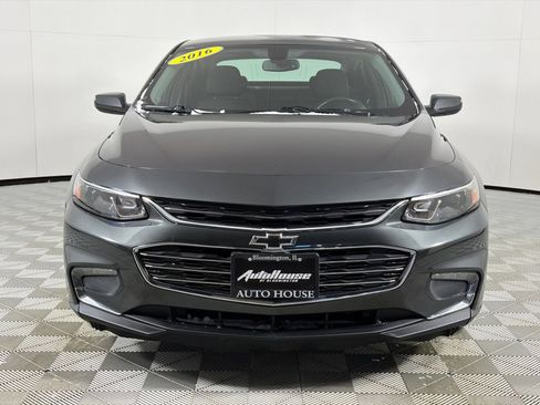 Used 2016 Chevrolet Malibu LT image 11