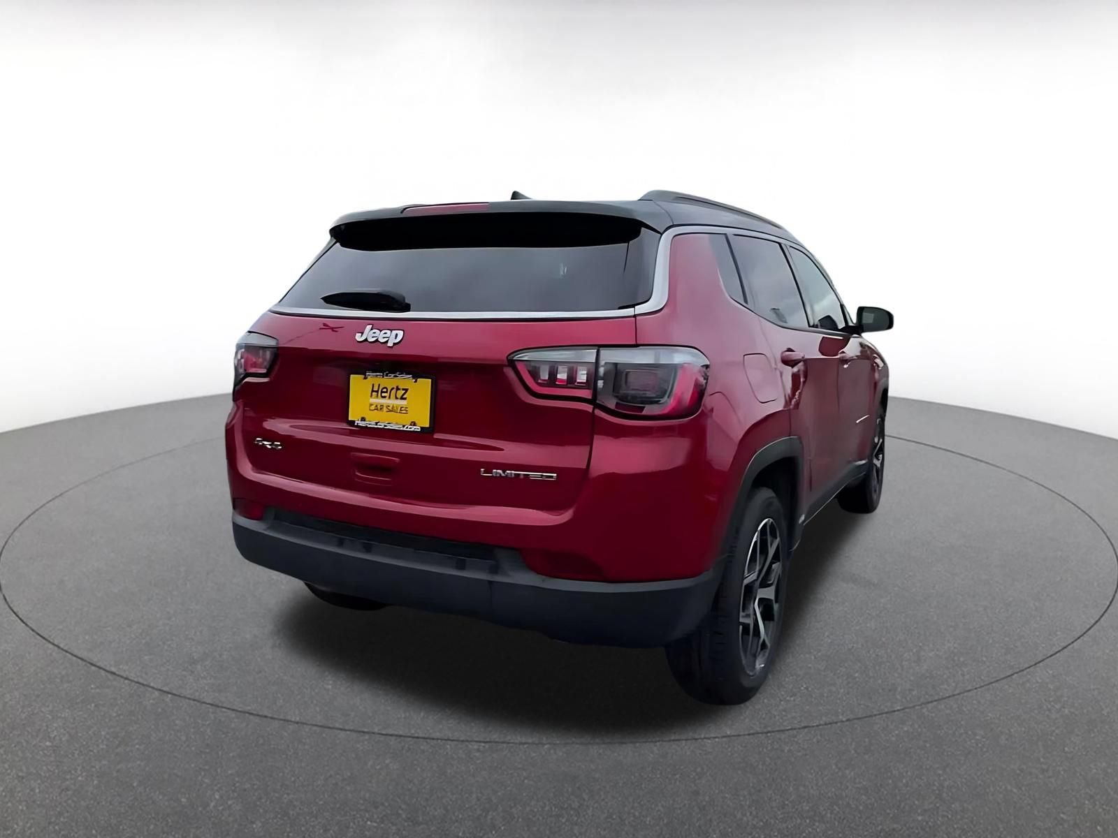 Used 2025 Jeep Compass Limited AWD/4WD image 13
