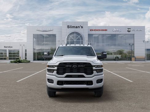 New 2026 RAM 3500 Big Horn AWD/4WD image 6