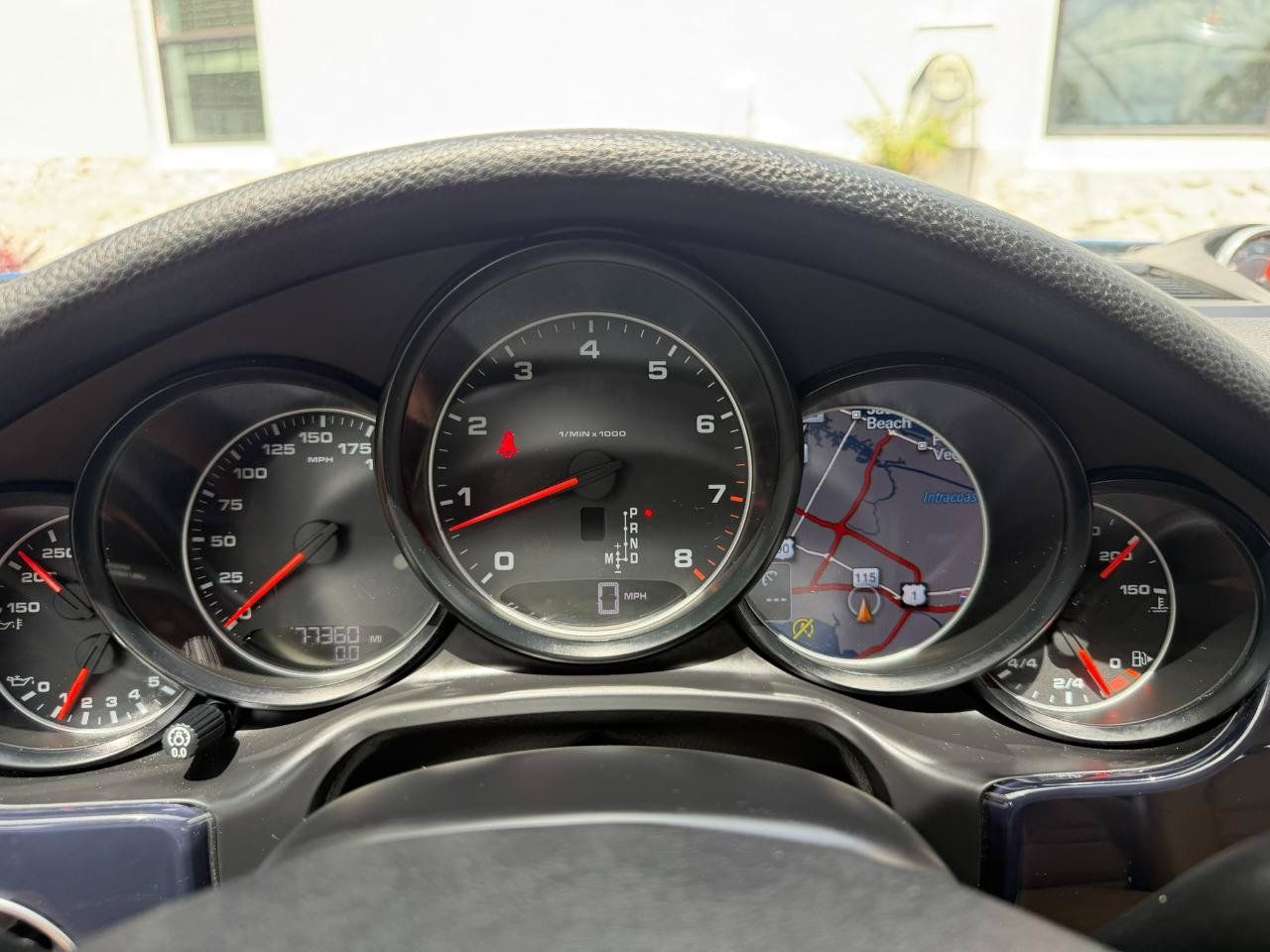 Used 2015 Porsche Panamera 4 AWD/4WD image 32