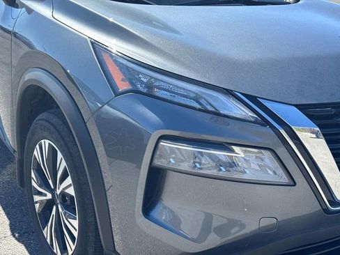 Used 2023 Nissan Rogue SV w/ SV Premium B Package image 10