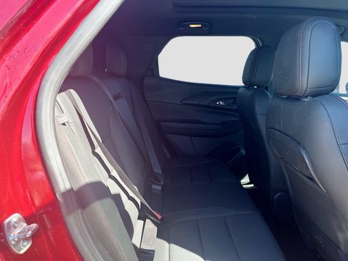 Used 2025 Chevrolet TrailBlazer RS w/ Convenience Package FWD image 26