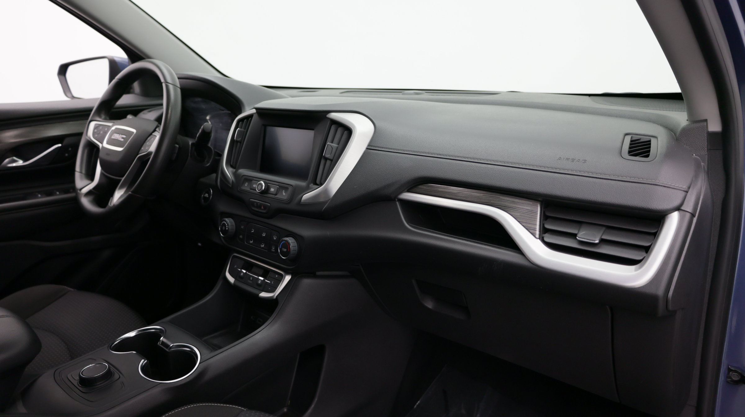 Used 2024 GMC Terrain SLE FWD image 38