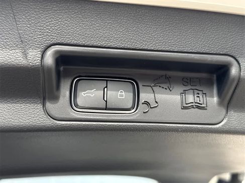 New 2026 Ford Explorer Active w/ Active Comfort Package image 17