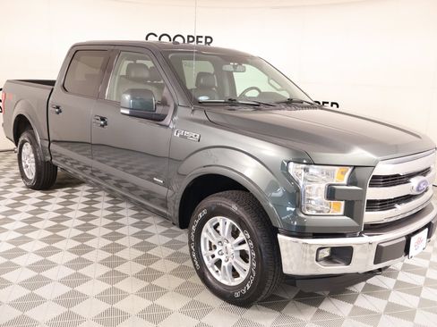Used 2015 Ford F150 Lariat w/ FX4 Off-Road Package AWD/4WD image 1