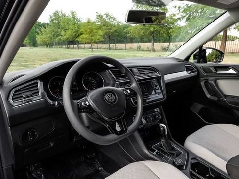 Used 2020 Volkswagen Tiguan S AWD/4WD image 5
