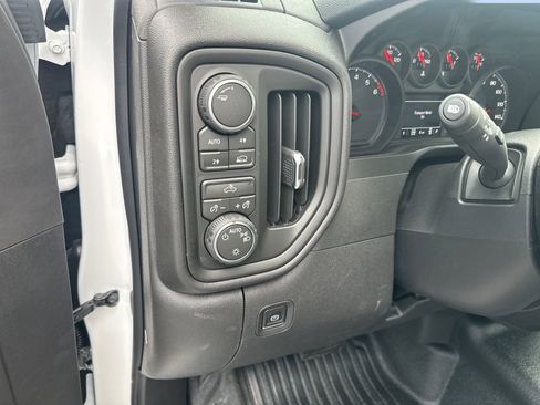 New 2026 Chevrolet Silverado 1500 W/T AWD/4WD image 7