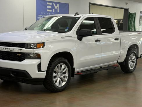 Used 2022 Chevrolet Silverado 1500 Custom AWD/4WD image 14