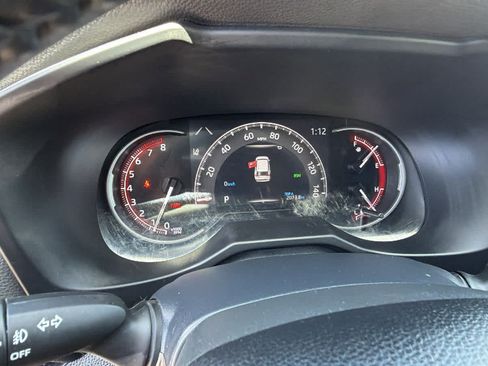 Used 2023 Toyota RAV4 XLE Premium FWD image 21