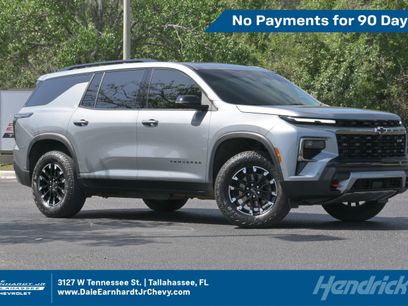 Used 2024 Chevrolet Traverse Z71 w/ Enhanced Driving Package