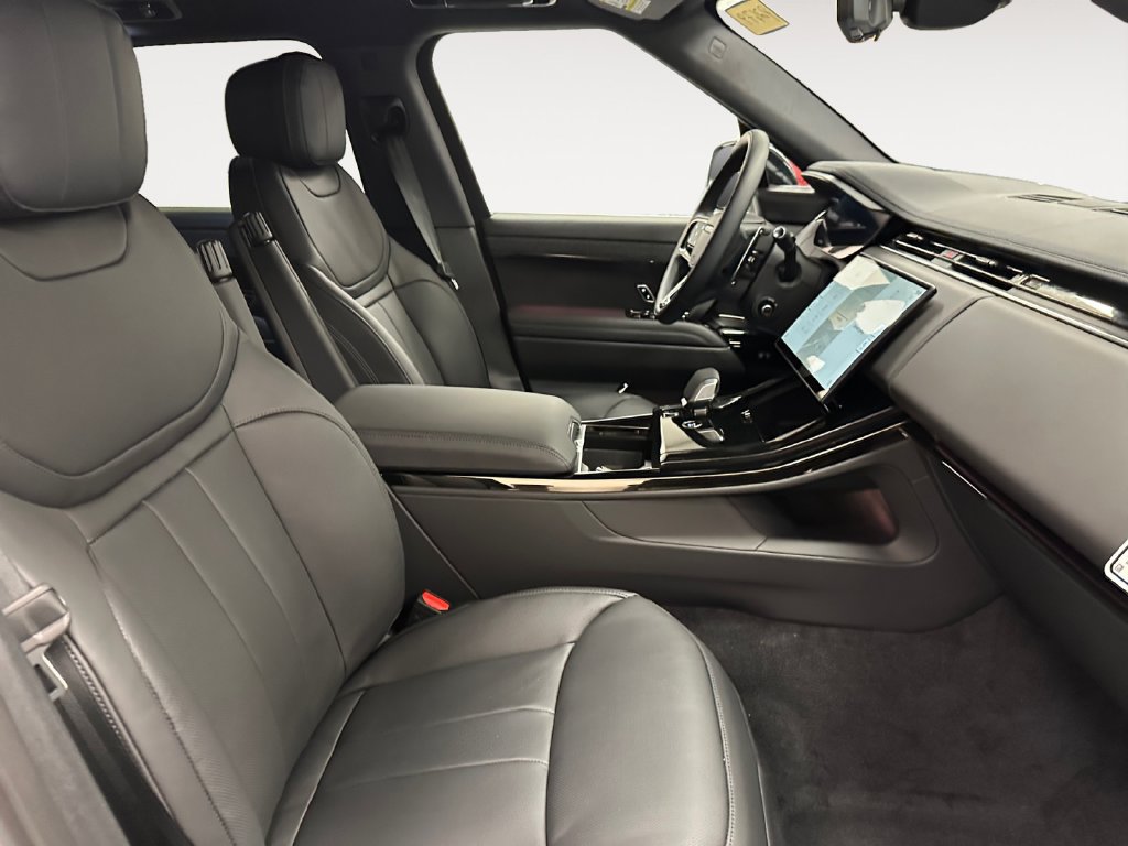 New 2027 Land Rover Range Rover Sport Dynamic SE AWD/4WD image 15