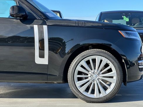 Used 2023 Land Rover Range Rover First Edition image 37