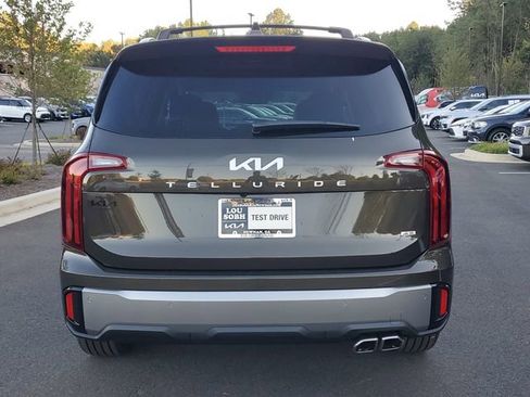 New 2025 Kia Telluride S image 5