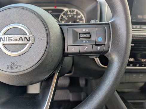 Used 2021 Nissan Rogue SV FWD image 14