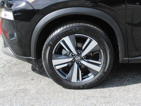 Used 2021 Nissan Rogue SL image 24