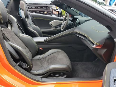 Certified 2021 Chevrolet Corvette Stingray Premium Conv w/ Z51 Performance Package image 7