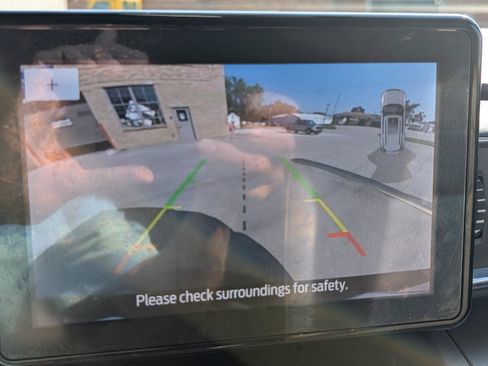 Used 2022 Ford Explorer XLT w/ Equipment Group 202A image 22