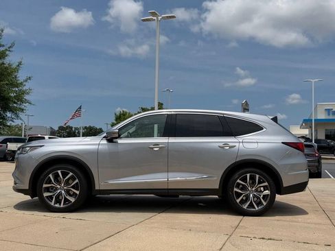 Used 2024 Acura MDX FWD w/ Technology Package image 7