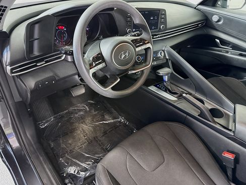 Used 2023 Hyundai Elantra SEL FWD image 23