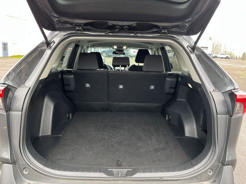 Used 2025 Toyota RAV4 LE image 30