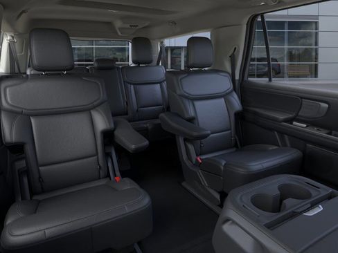 New 2026 Ford Expedition Max Platinum w/ Driver's Package image 11