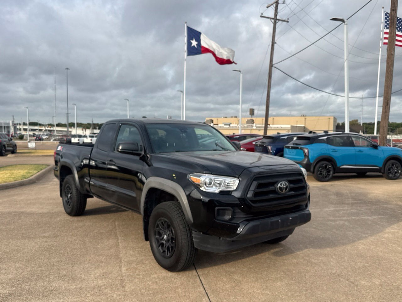 Used 2021 Toyota Tacoma SR w/ SX Package AWD/4WD image 1