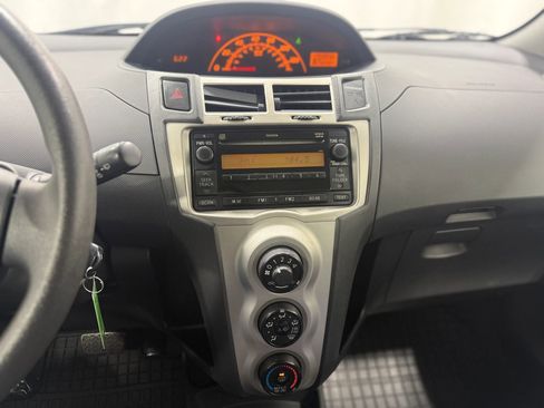 Used 2011 Toyota Yaris 2-Door Hatchback w/ PWR Pkg w/Steel Wheels image 15