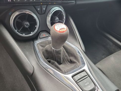 Used 2019 Chevrolet Camaro SS image 22