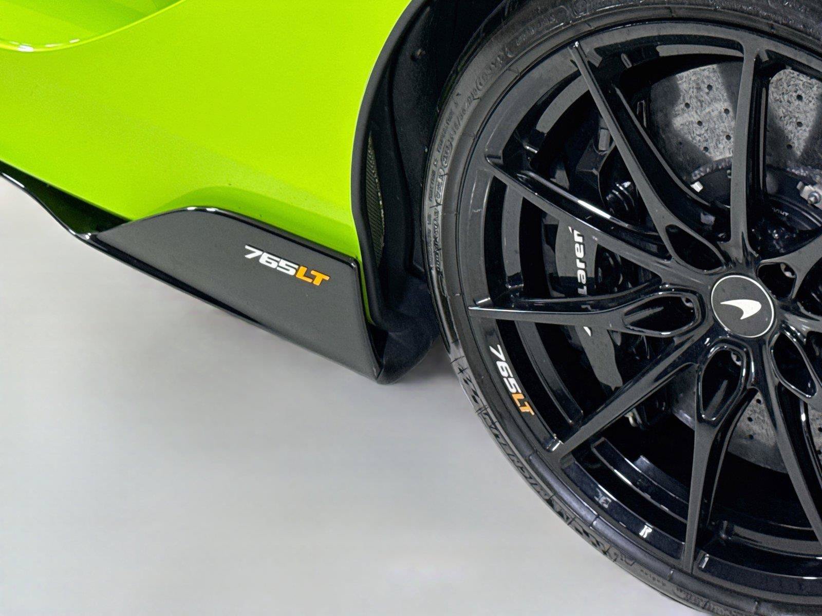 Used 2021 McLaren 765LT RWD image 30
