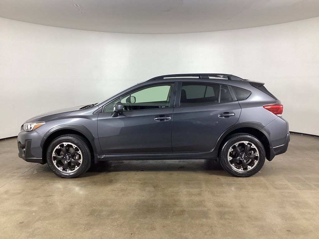 Used 2022 Subaru Crosstrek 2.0i Premium w/ Moonroof Package AWD/4WD image 8
