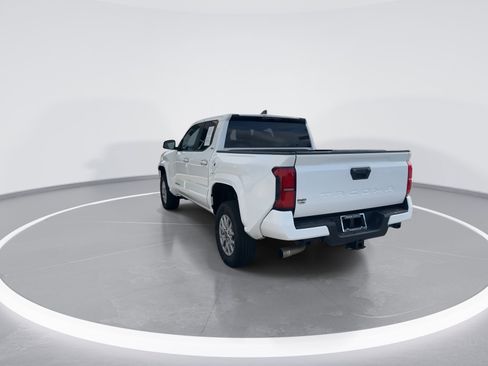 Used 2024 Toyota Tacoma SR5 image 7