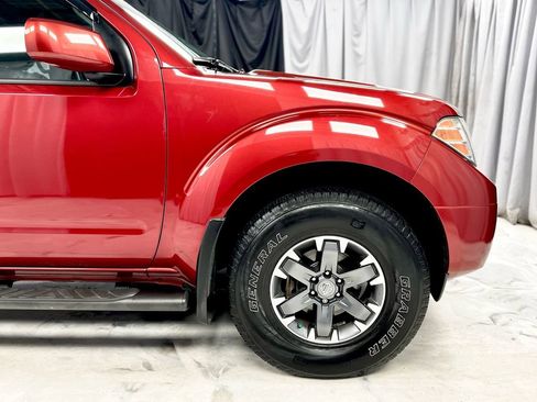 Used 2016 Nissan Frontier PRO-4X w/ Pro-4x Luxury Package image 13