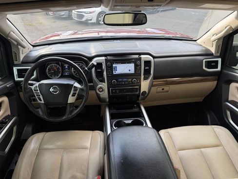 Used 2016 Nissan Titan SL RWD image 13
