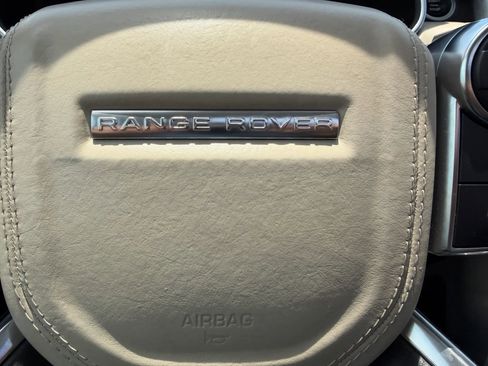 Used 2017 Land Rover Range Rover HSE AWD/4WD image 29