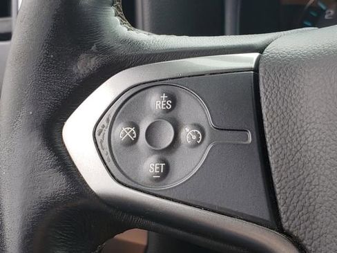 Used 2018 Chevrolet Silverado 1500 LT w/ LT Convenience Package image 23