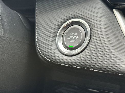 New 2026 Chevrolet Equinox LT w/ Convenience Package II image 21