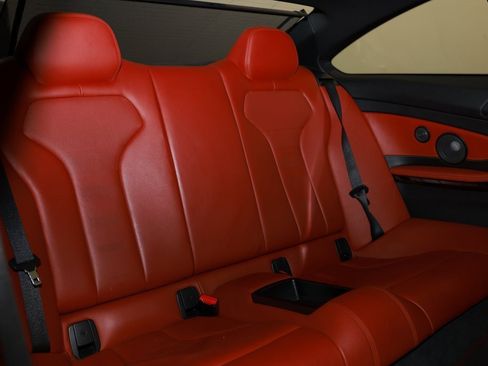 Used 2016 BMW M4 Coupe image 17