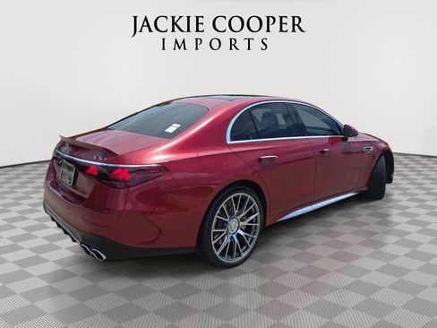 Used 2025 Mercedes-Benz E 53 AMG e 4MATIC Sedan image 5