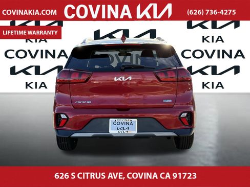 Used 2022 Kia Niro LX image 7