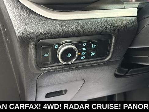 Used 2024 Ford Explorer XLT w/ Equipment Group 202A AWD/4WD image 12