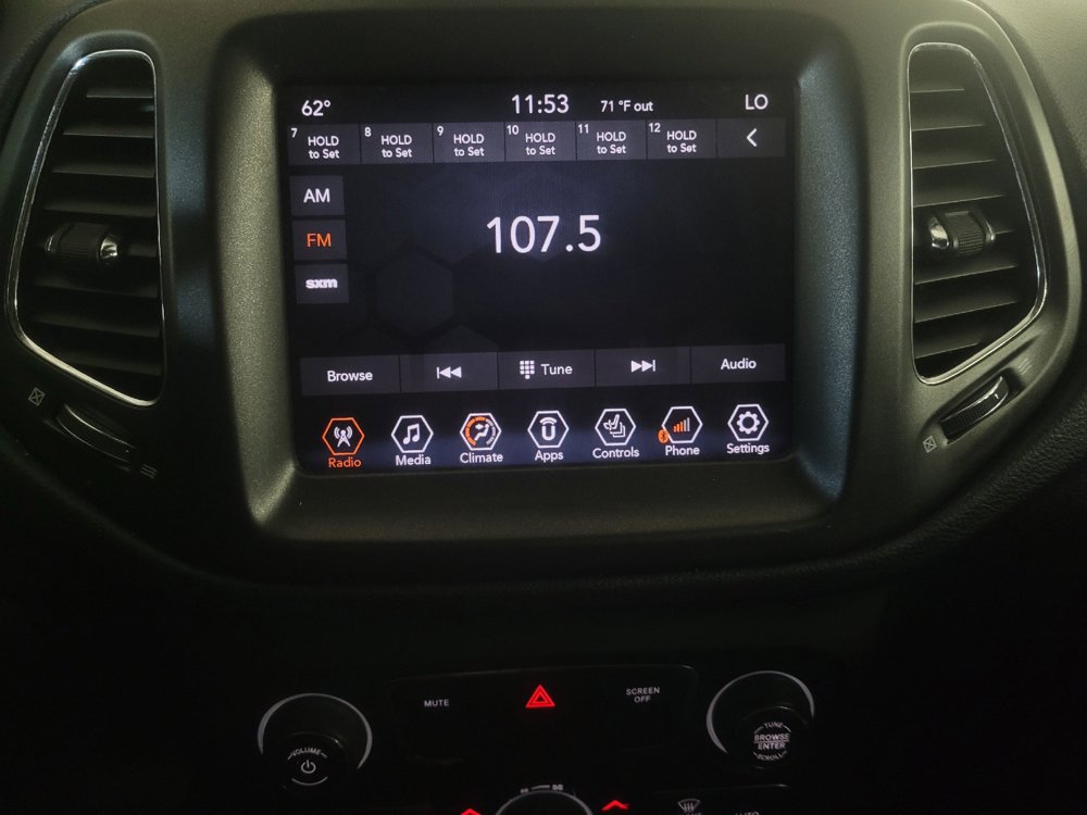 Used 2017 Jeep Compass Trailhawk w/ Leather Interior Group AWD/4WD image 25