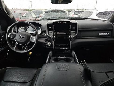 Used 2023 RAM 1500 Laramie AWD/4WD image 8