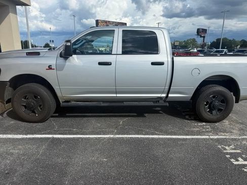 Used 2026 RAM 3500 Tradesman AWD/4WD image 2