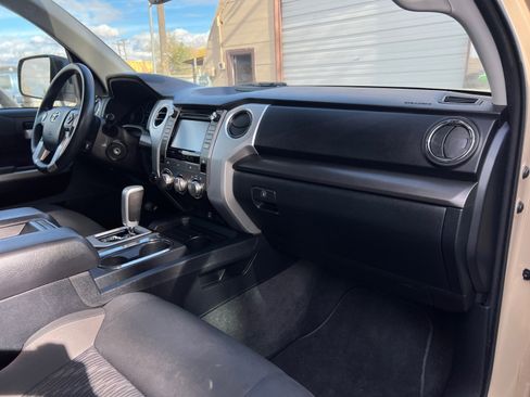 Used 2019 Toyota Tundra SR5 w/ SR5 Upgrade Package image 16