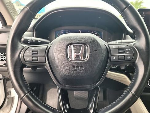 Used 2023 Honda Accord EX-L image 27