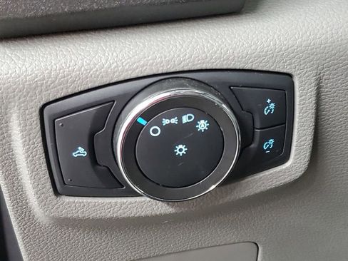 Used 2021 Ford F250 XL w/ STX Appearance Package image 31