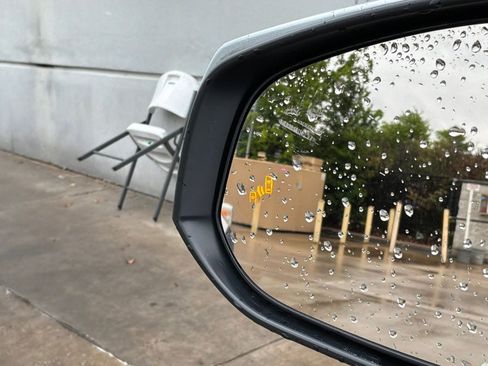 Used 2025 Toyota Grand Highlander FWD image 21