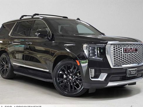 Used 2024 GMC Yukon Denali w/ Advanced Technology Package AWD/4WD image 1
